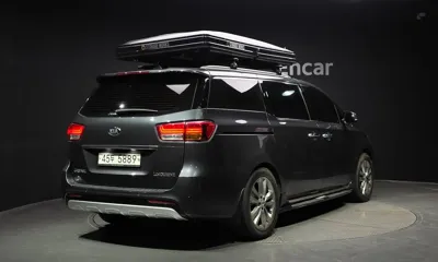 Kia Canival 2016, 124812 км, за 12900000 KRW