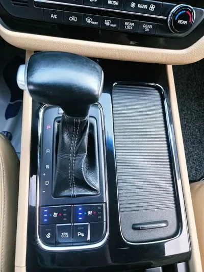 Kia Canival 2017, 177400 км, за 9500000 KRW - фото 17