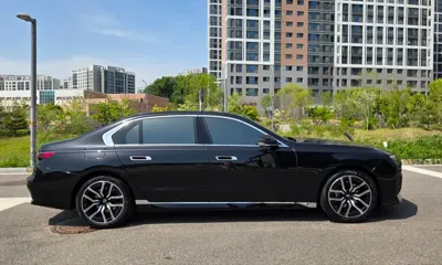 BMW 7-Series 2023, 76774 км, за 84000000 KRW