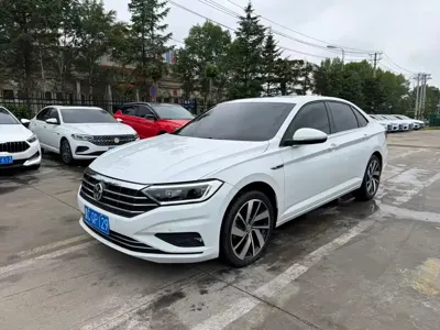 Volkswagen Sagitar · 2022 год