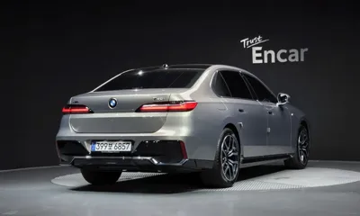 BMW 7-Series 2025, 9675 км, за 124990000 KRW