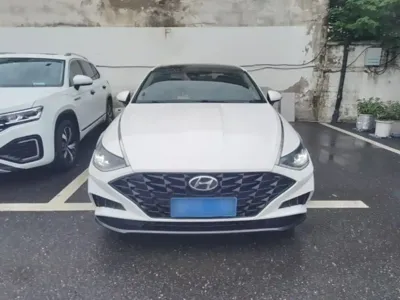 Hyundai Sonata 2021, 79500 км, за 62300 CNY - фото 3