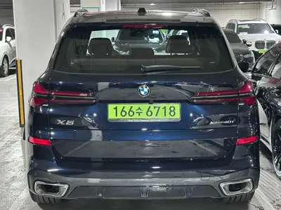 BMW X5 2025, 9821 км, за 106000000 KRW