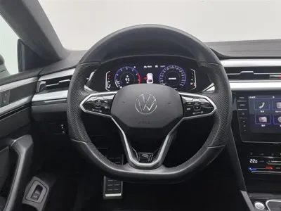 Volkswagen CC 2021, 59500 км, за 109800 CNY - фото 11