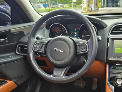 Jaguar XE 2017, 69000 км, за 9500000 KRW - фото 10