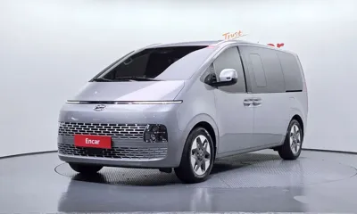 Hyundai Staria · 2023 год