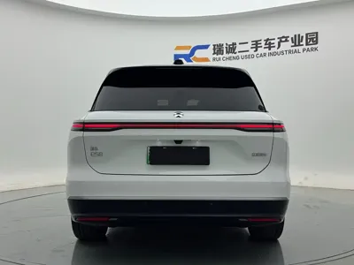 Nio ES8 2023, 65000 км, за 239800 CNY