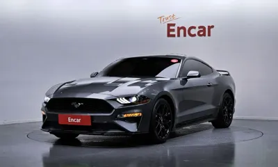 Ford Mustang · 2023 год