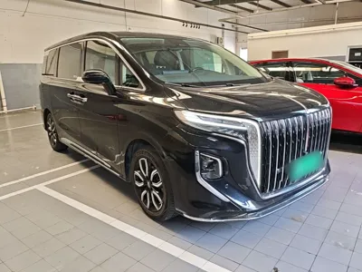 Hongqi HQ9 2023, 111400 км, за 171145.67 CNY