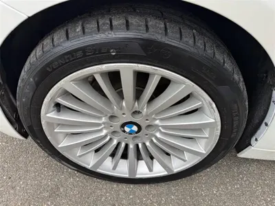 BMW 3 Series 2018, 90000 км, за 69000 CNY - фото 16
