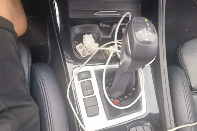 BMW 1 Series 2017, 69800 км, за 43343.85 CNY - фото 14
