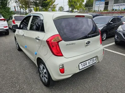 Kia Morning 2015, 93100 км, за 5500000 KRW - фото 4