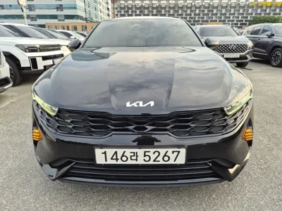 Kia K5 · 2023 год