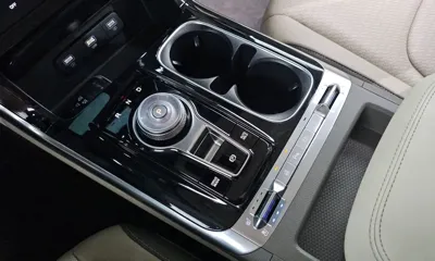 Kia Canival 2022, 128679 км, за 25000000 KRW - фото 9
