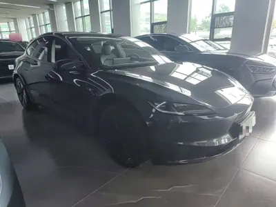 Tesla Model 3 2025, 14900 км, за 191200 CNY