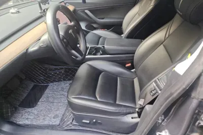 Tesla Model 3 2019, 84700 км, за 107802.2 CNY - фото 12