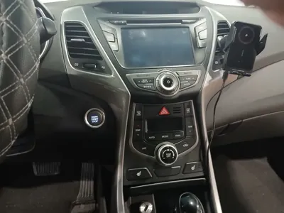 Hyundai Avante 2014, 132000 км, за 4500000 KRW - фото 9