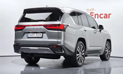 Lexus LX 2025, 4024 км, за 214900000 KRW