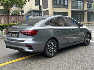Roewe i5 2021, 60000 км, за 32800 CNY - фото 9