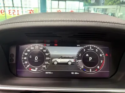 Land Rover Range Rover 2019, 65000 км, за 738800 CNY - фото 9
