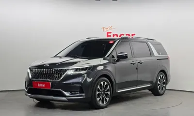 Kia Canival · 2021 год