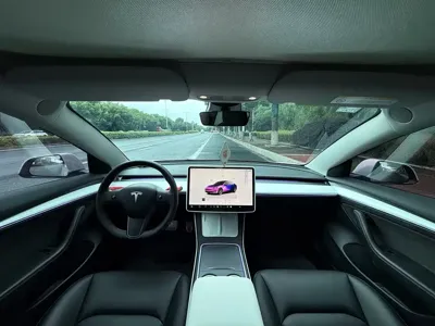 Tesla Model 3 2022, 75000 км, за 126800 CNY - фото 15