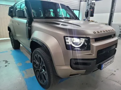 Land Rover Defender 2025, 59 км, за 259000000 KRW