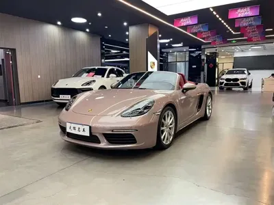 Porsche 718 · 2022 год
