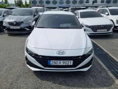 Hyundai Avante 2021, 78927 км, за 16000000 KRW
