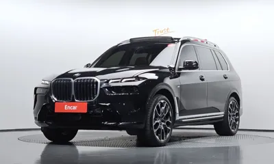 BMW X7 · 2024 год