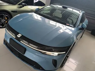 Zeekr 极氪007GT · 2025 год