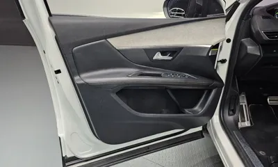 Peugeot 3008 2019, 129379 км, за 17990000 KRW - фото 24