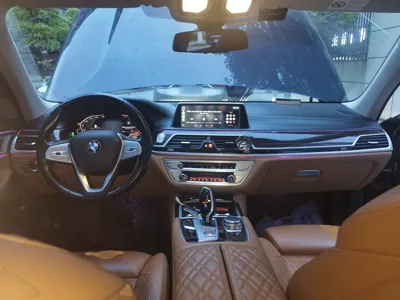 BMW 7 Series 2019, 112700 км, за 302769.71 CNY - фото 10