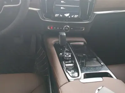 Volvo S90 PHEV 2020, 129800 км, за 119000 CNY - фото 16