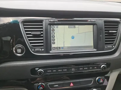 Kia Canival 2017, 139610 км, за 12500000 KRW - фото 9