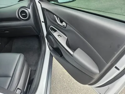 Hyundai Kona 2018, 77850 км, за 15800000 KRW - фото 20