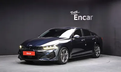 Kia K5 · 2020 год