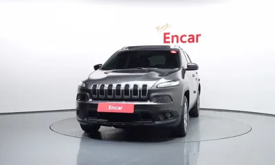 Jeep Cherokee 2018, 69568 км, за 12500000 KRW