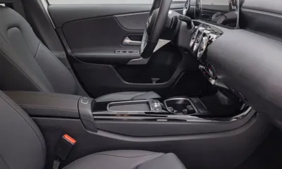 Mercedes-Benz A-Class 2025, 1398 км, за 34000000 KRW - фото 9
