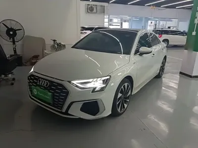 Audi A3 · 2024 год