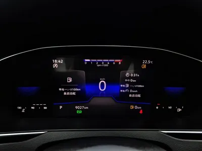 Volkswagen Magotan 2023, 9000 км, за 152800 CNY - фото 8