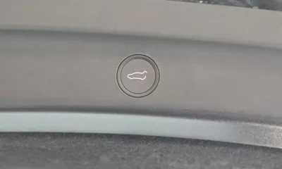 Tesla Model Y 2024, 26896 км, за 79900000 KRW - фото 27