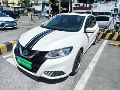 Nissan Tiida · 2016 год