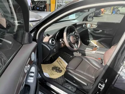 Mercedes-Benz GLC 2020, 38000 км, за 208800 CNY
