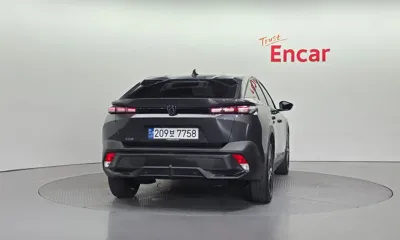 Peugeot 408 2023, 33870 км, за 29500000 KRW