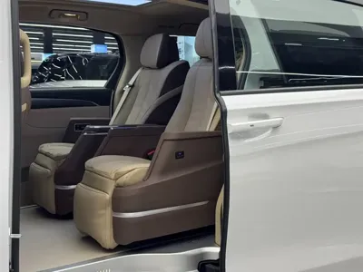 Buick GL8 0, 100 км, за 245000 CNY - фото 9