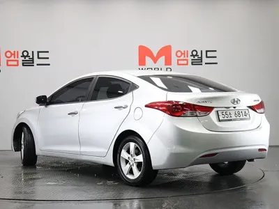 Hyundai Avante 2011, 45571 км, за 4500000 KRW