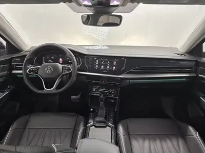 Volkswagen Passat 2022, 41000 км, за 107800 CNY - фото 11