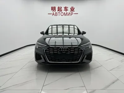 Audi A3 2023, 27000 км, за 159800 CNY