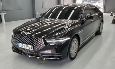 Genesis G90 · 2019 год